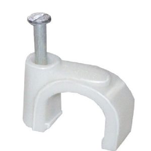 Скоба 22 мм круглая пластиковая IEK USK11-22-100 (100 шт.)