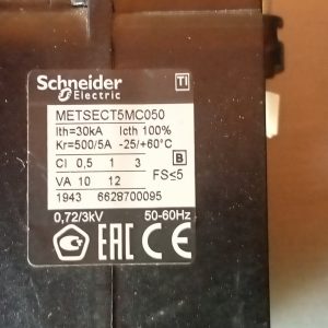 Шинный трансформатор тока 500/5А 12ВА, кл.т. 1, PowerLogic Schneider Electric METSECT5MC050