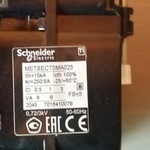 Шинный трансформатор тока 250/5А 8ВА, кл.т. 1, PowerLogic Schneider Electric METSECT5MA025